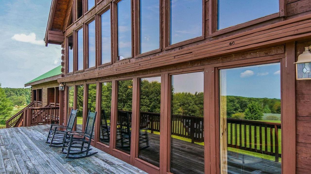 Grandview Experience Lodge Spencer 外观 照片